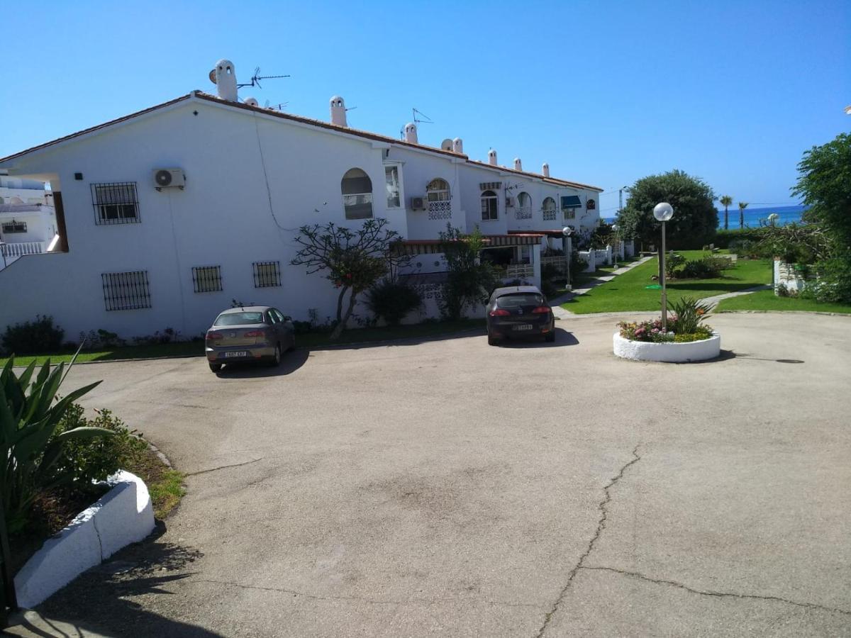 Bungalow Charo Torre de Benagalbon Eksteriør billede
