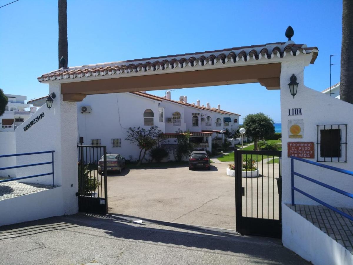 Bungalow Charo Torre de Benagalbon Eksteriør billede